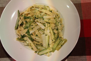 gebratener_spargel_mit_kraeutern